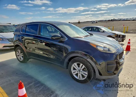 2019 Kia Sportage Lx z USA, uszkodzony, nr VIN KNDPM3AC6K7619757